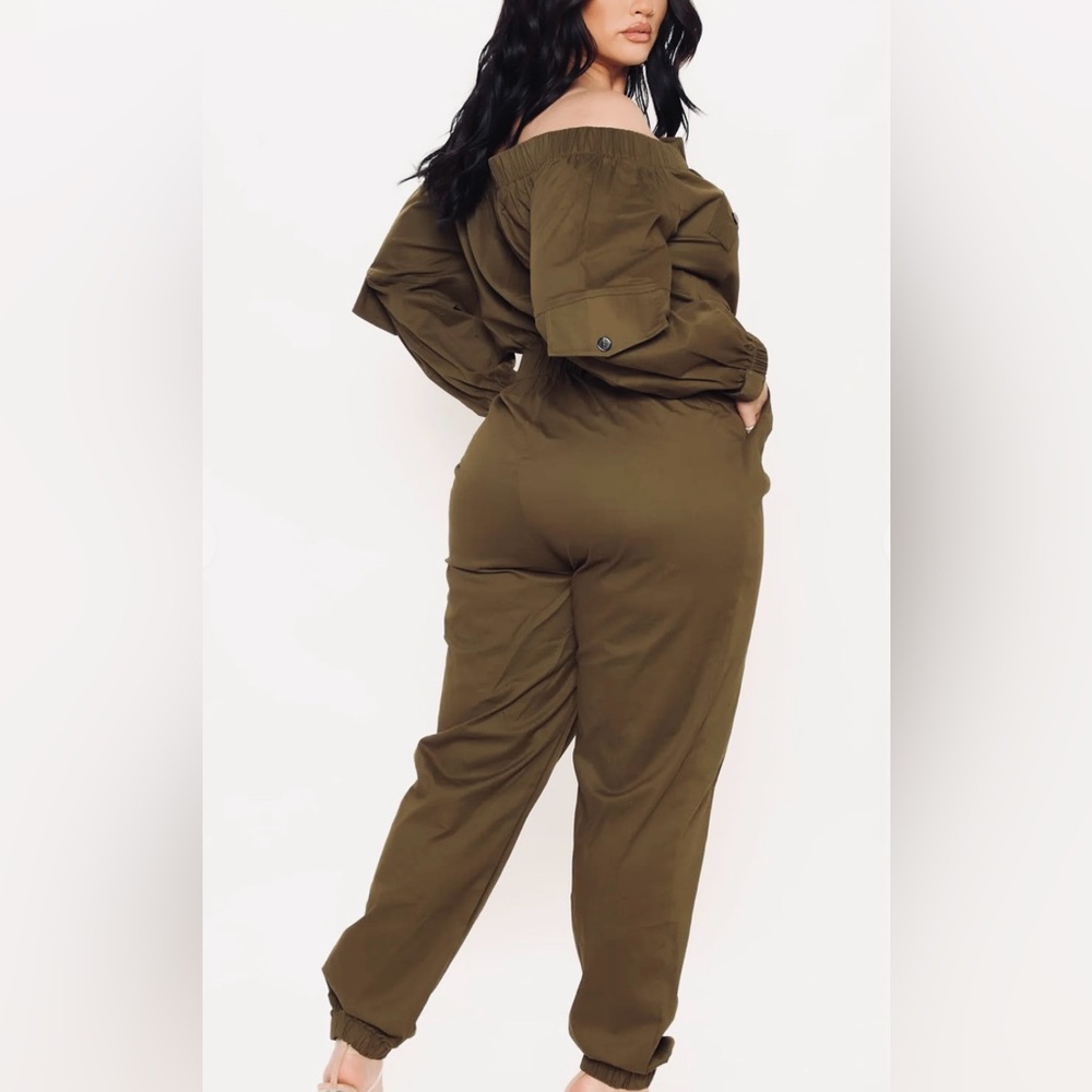 Utility jumpsuit - Picture 2 of 2